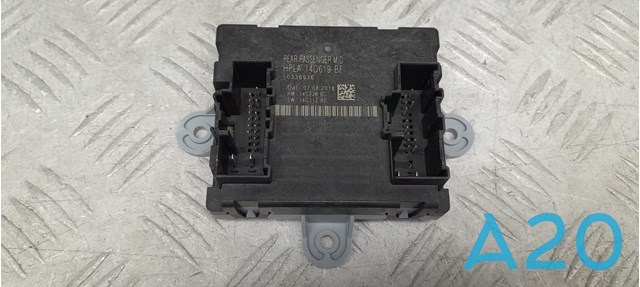Блок комфорта задней двери T4A18084 JAGUAR