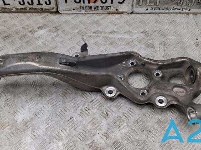 Кулак поворотный передний левый T4A3472 JAGUAR