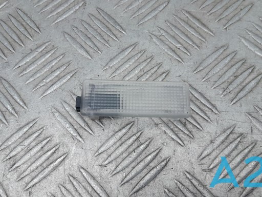 XDC000071 LAND ROVER Плафон подсветки багажного отсека купить в Черкассы