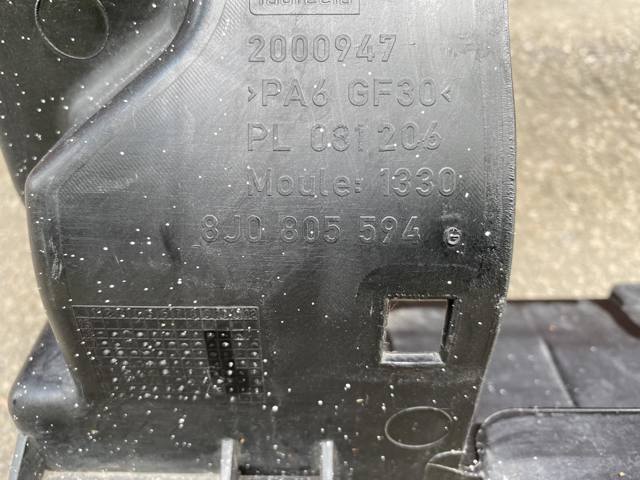 VAG 8J0805594G Суппорт радиатора в сборе (монтажная панель крепления фар) в наличии Ровно