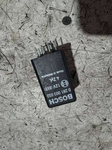 Реле управления 0281003032 BOSCH