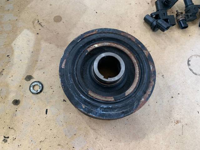 1104A024 MITSUBISHI Шкив коленвала купить в Ирпень