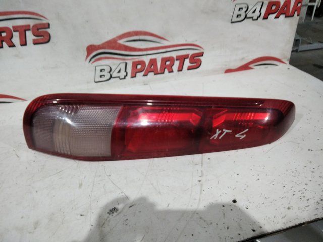 Фонарь задний левый 26555EQ025 NISSAN