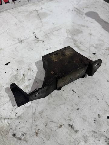 30645159 VOLVO Демпфер передней балки (подушка) купить в Хмельницкий