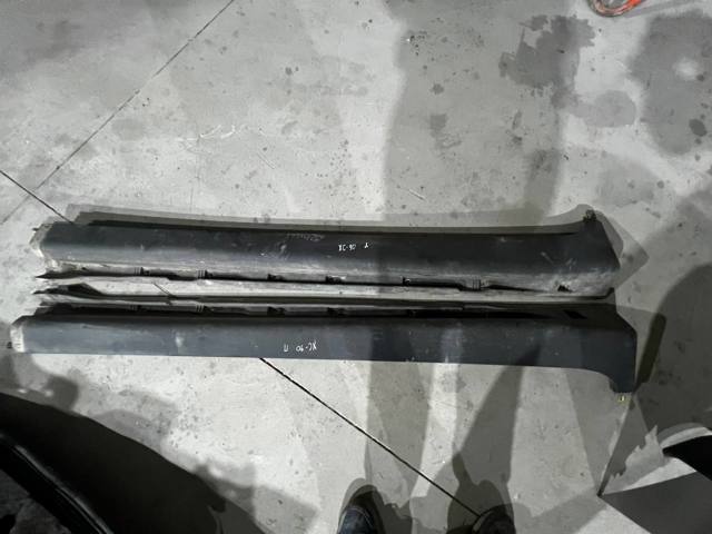 30655190 VOLVO Накладка (молдинг) порога наружная правая купить в Павлоград