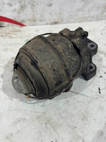 30680751 VOLVO Передняя опора двигателя купить в Ровно