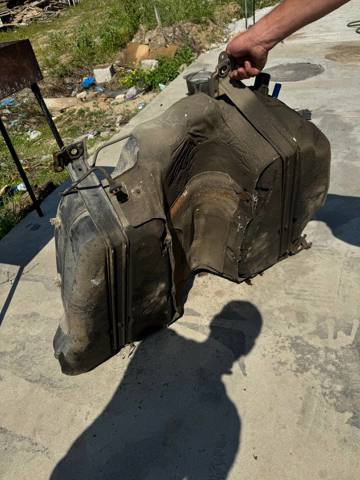 30742449 VOLVO Бак топливный купить в Винница