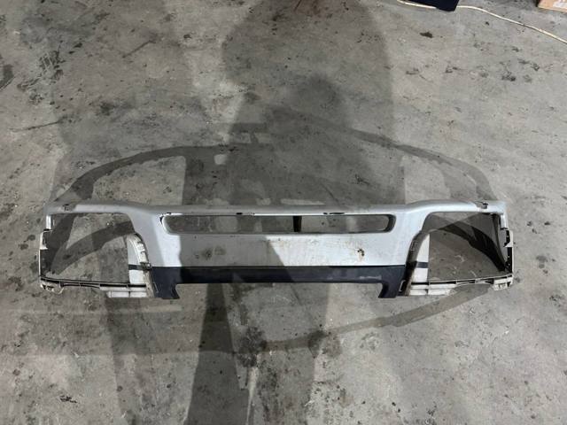 Кожух бампера переднего 39975200 VOLVO