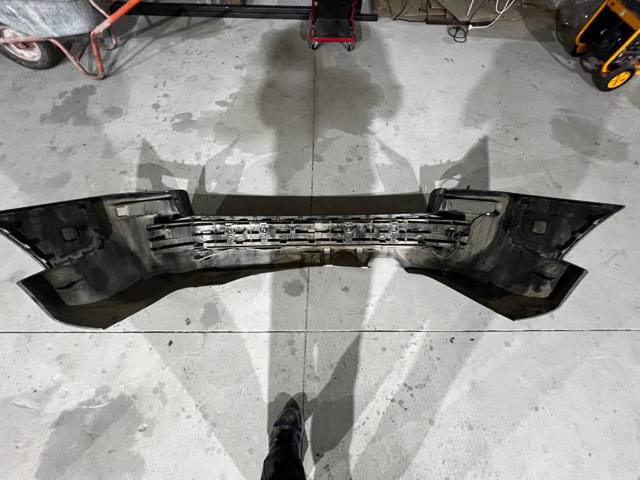 39977061 VOLVO Бампер задний купить в Тернополь