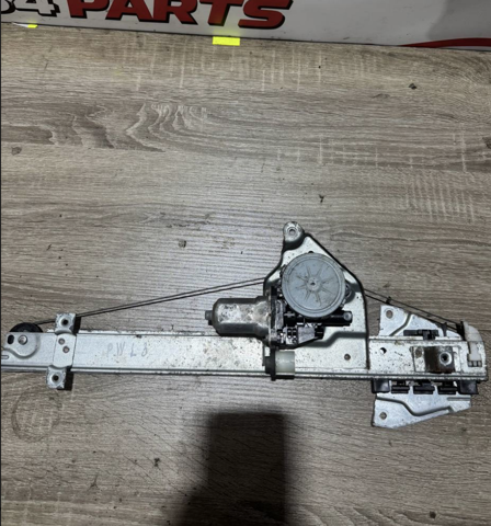 Стеклоподъемник задней левой двери 5743A089 MITSUBISHI