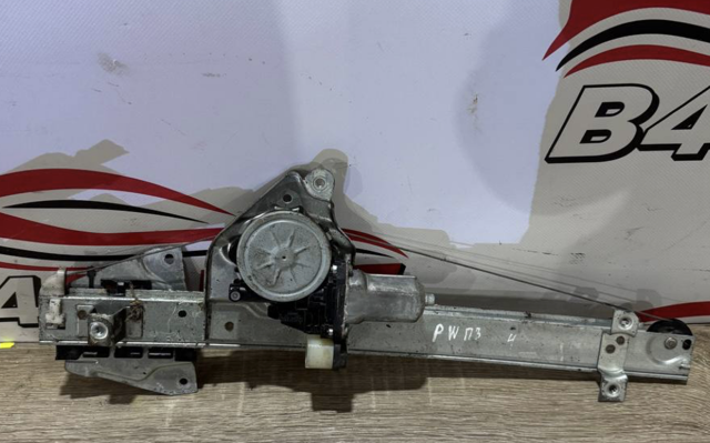 Механизм стеклоподъемника двери задней, правой 5743A090 MITSUBISHI
