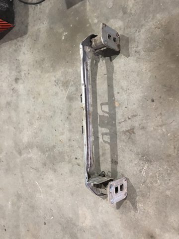 Усилитель переднего бампера  Mitsubishi Outlander 2 40