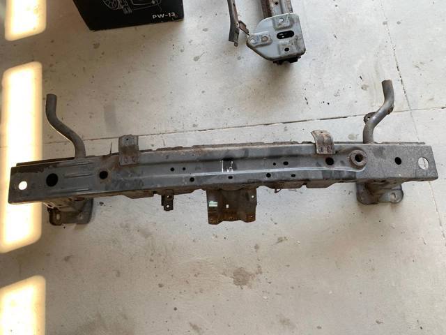6400C639 MITSUBISHI Усилитель бампера переднего купить в Чернигов
