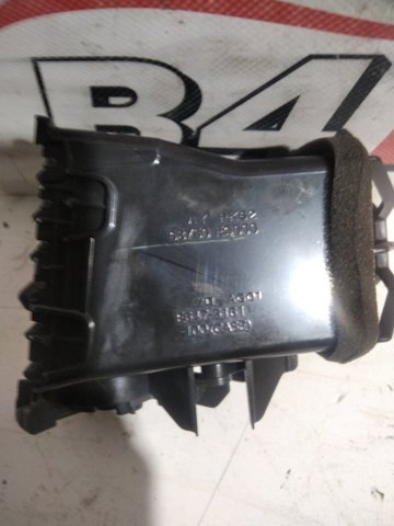 68750EQ000 NISSAN купить в Ужгород