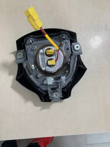 7030A105XA MITSUBISHI Подушка безопасности водителя купить в Черкассы