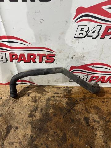 Шланг системы охлаждения Рено Сценик 2