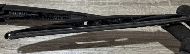MITSUBISHI 8253A232 Дворник задний в наличии Одесса