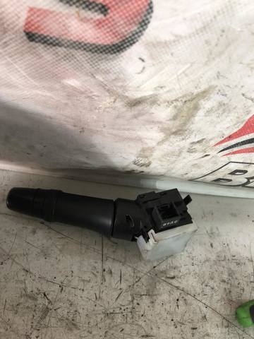 Переключатель подрулевой, левый 8614A061 MITSUBISHI