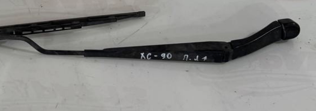 Рычаг-поводок дворника лобового стекла 8620839 VOLVO