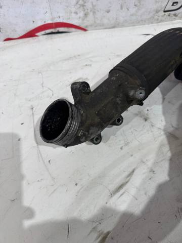 Шланг интеркуллера 8631538 VOLVO
