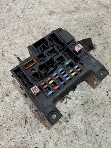 Монтажный блок 8637A213 MITSUBISHI