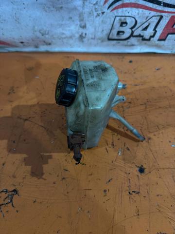 Бачок ГТЦ 8683272 VOLVO