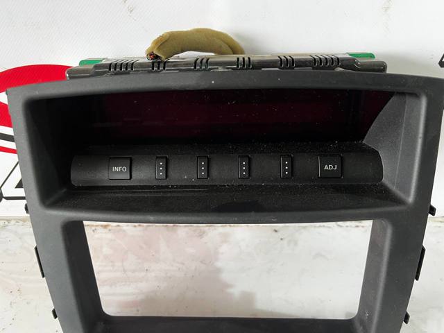Дисплей бортового компьютера 8750A042 MITSUBISHI