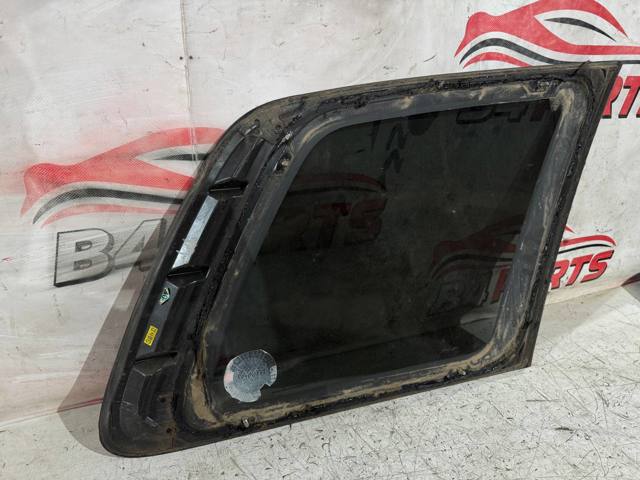 8783026002 Стекло кузова (багажного отсека) левое купить Хмельницкий