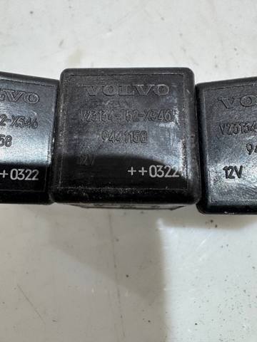 VOLVO 9441158 Реле поворотов в наличии Львов