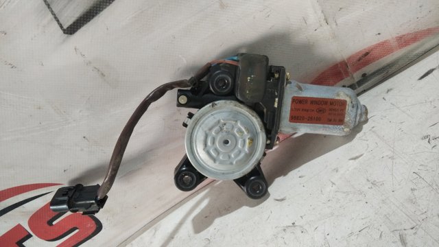 Мотор стеклоподъемника двери передней, правой 9882026100 HYUNDAI