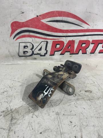 Петля багажника BHB790100 LAND ROVER