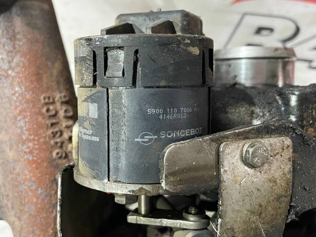 LR004286 LAND ROVER Турбина купить в Днепр