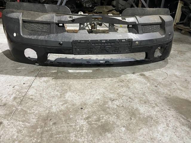 Бампер передний LR005814 LAND ROVER