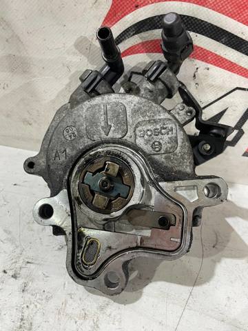 Вакуумный насос LR006649 LAND ROVER