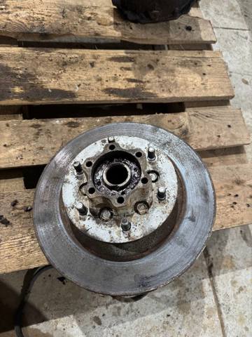 Передний тормозной диск MB699716 MITSUBISHI