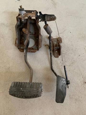 Педаль акселератора MB871145 MITSUBISHI