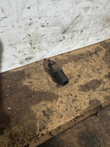 Датчик температуры воздушной смеси MD326170 MITSUBISHI