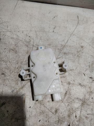 Актуатор замка задней двери MN127002 MITSUBISHI