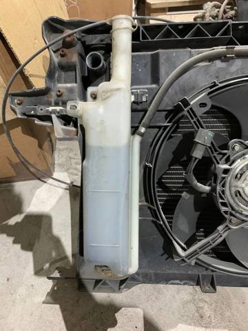Бачок системы охлаждения двигателя расширительный MN130400 MITSUBISHI
