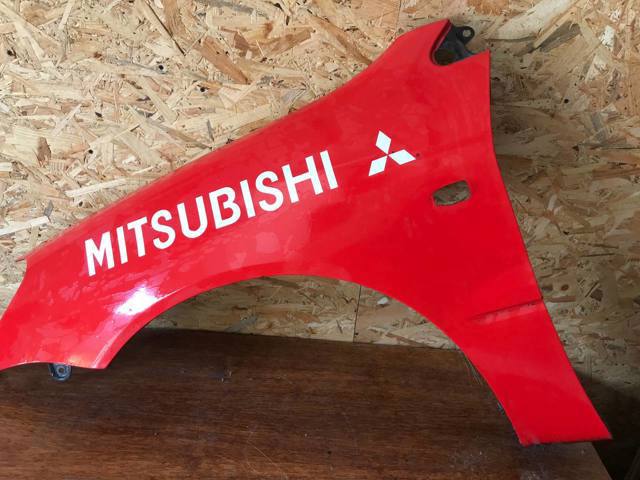 Левое крыло на Митсубиси Лансер CSA