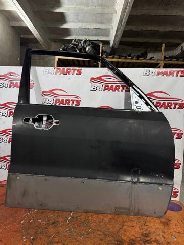 Пассажирская передняя дверь MN161226 MITSUBISHI