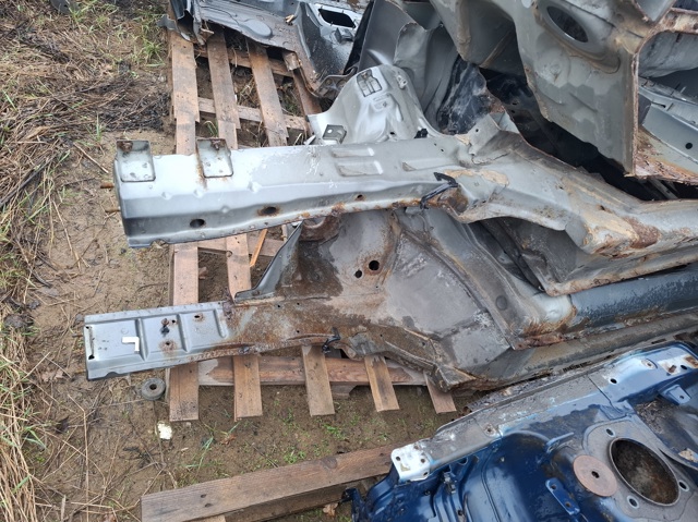 MITSUBISHI MN161421 в наличии Ровно