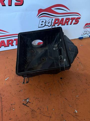 Корпус воздушного фильтра, нижняя часть MR127419 MITSUBISHI