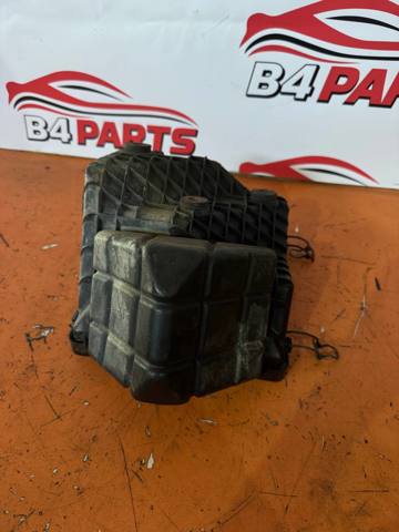 MR127419 MITSUBISHI Корпус воздушного фильтра, нижняя часть купить в Ужгород