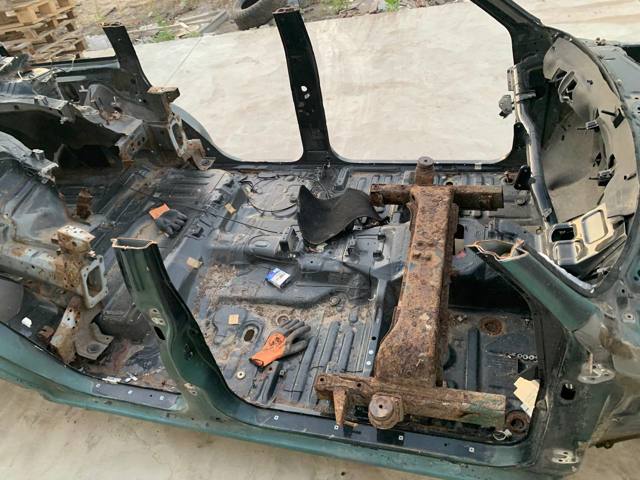 MR241862 MITSUBISHI Крыло заднее правое купить в Ровно