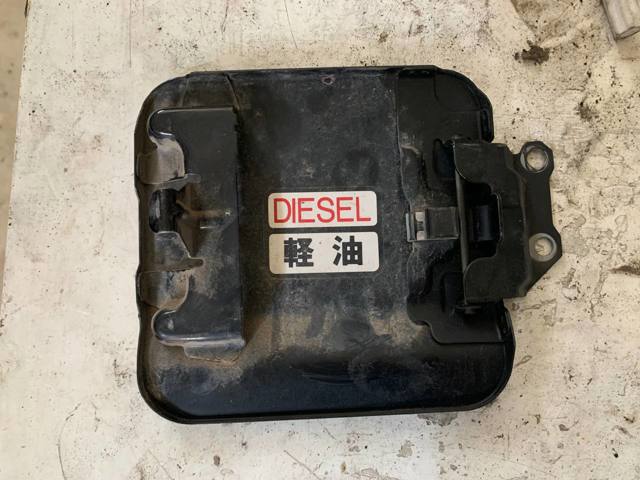MR241921 MITSUBISHI Лючок бензобака (топливного бака) купить в Житомир