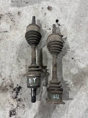 Полуось передняя, правая Митсубиси Паджеро III