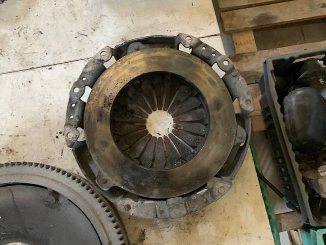 Лепестковая корзина сцепления MR453071 MITSUBISHI
