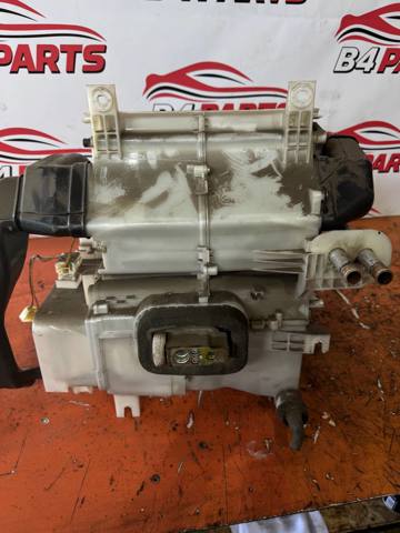 MITSUBISHI MR513018 Корпус вентилятора печки (отопителя салона), в сборе в наличии Харьков