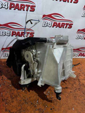 Корпус отопителя салона MR513018 MITSUBISHI